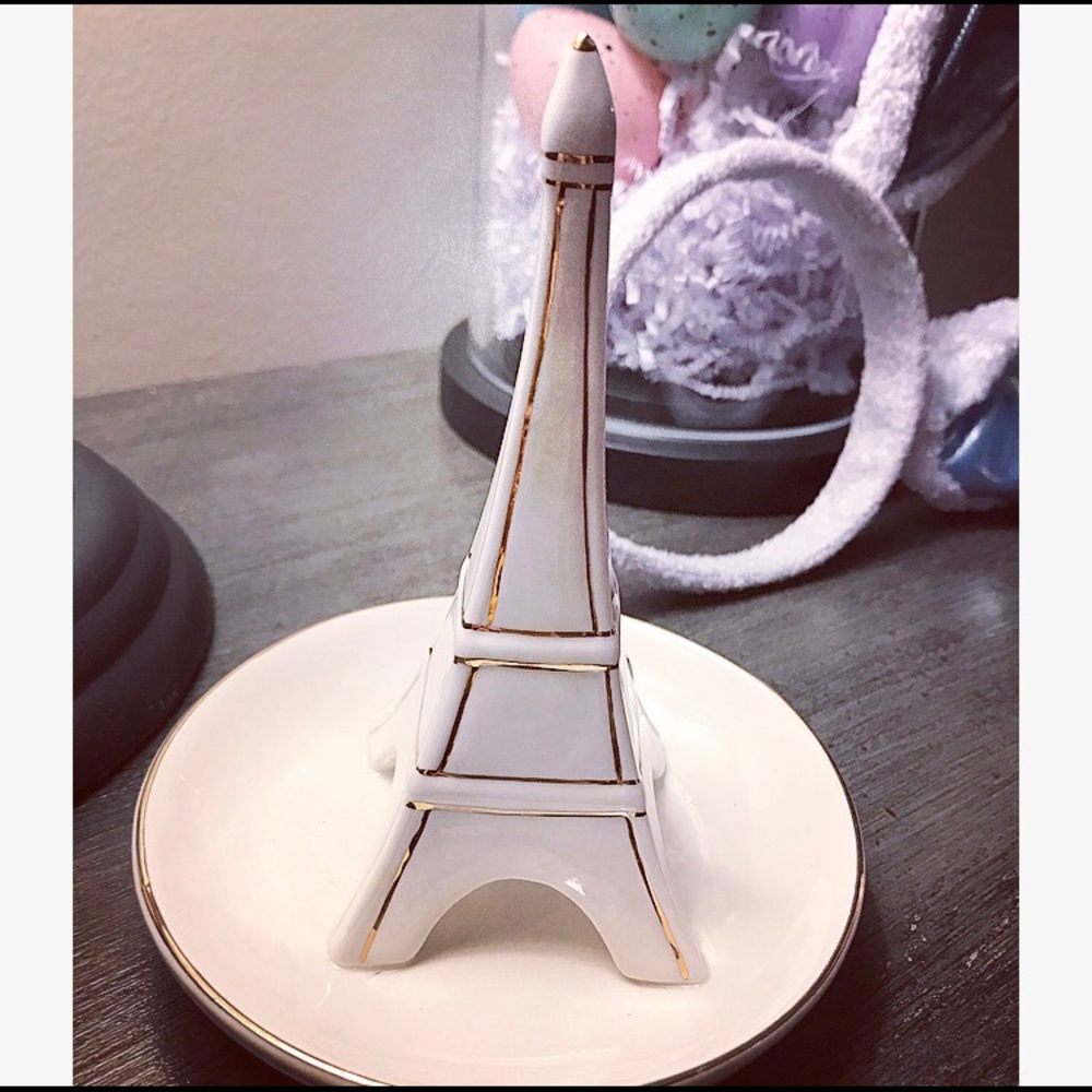 Eiffel Tower, jewelry holder! - Picture 3 of 3